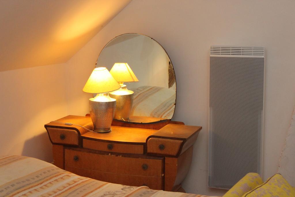 A La Ferme De La Joie - Chambres D'Hotes Chevannes  Pokój zdjęcie