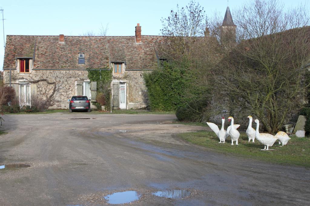 A La Ferme De La Joie - Chambres D'Hotes Chevannes  Zewnętrze zdjęcie